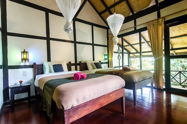 ヒルサイド - ネイチャー ライフスタイル ロッジ