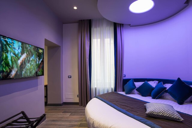 コロンナ スイート デル コルソ