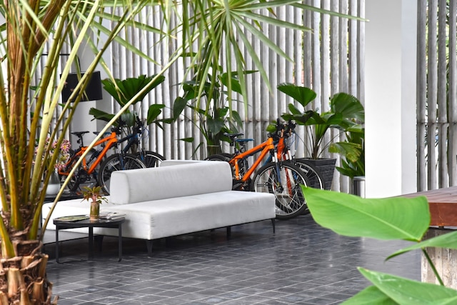 ヒルロックス ホテル & スパ