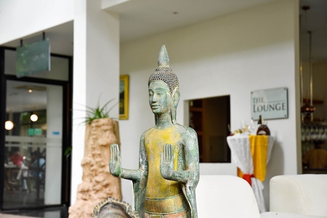 ヒルロックス ホテル & スパ