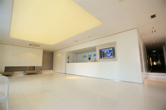 カラー イン深セン東門ブランチ (深圳卡羅精品酒店東門店)