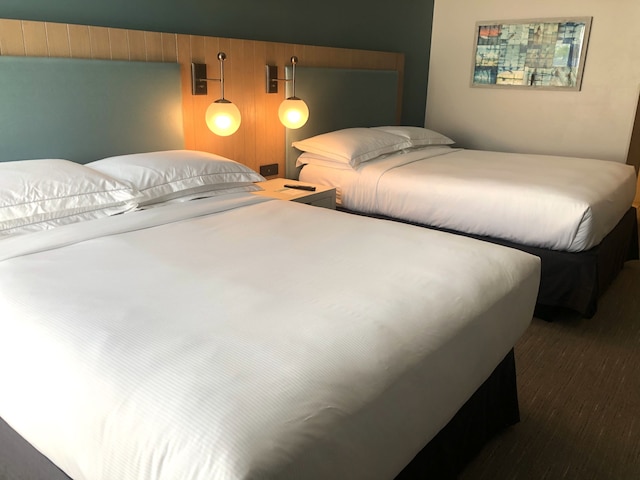 サンコースト パーク ホテル アナハイム リゾート, タペストリー バイ ヒルトン