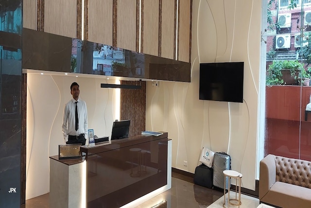 リットン ホテル