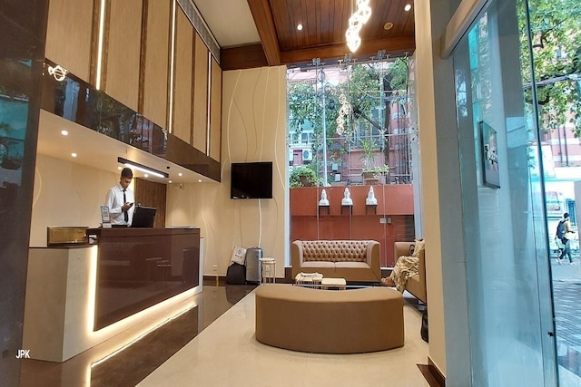 リットン ホテル