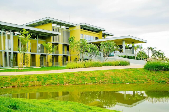 ヴィラ ミースック レジデンス