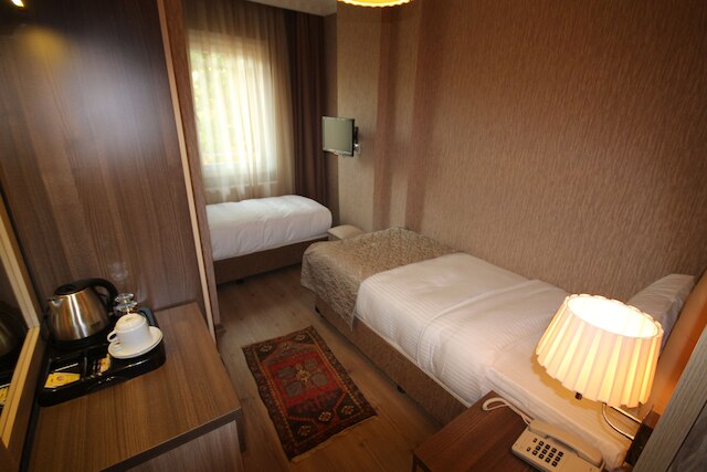 アヤ セルギオス