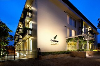 ドウィジャヤ ハウス オブ パクブウォノ