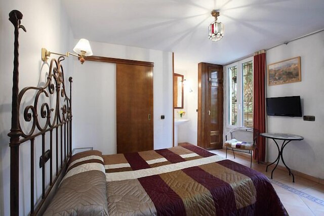 ペンシオン ランダスリ