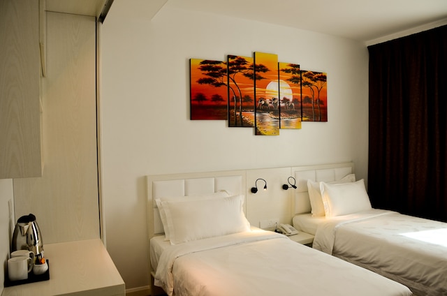 パイン ガーデン ホテル