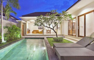 クブ マンガラ ヴィラズ スミニャック