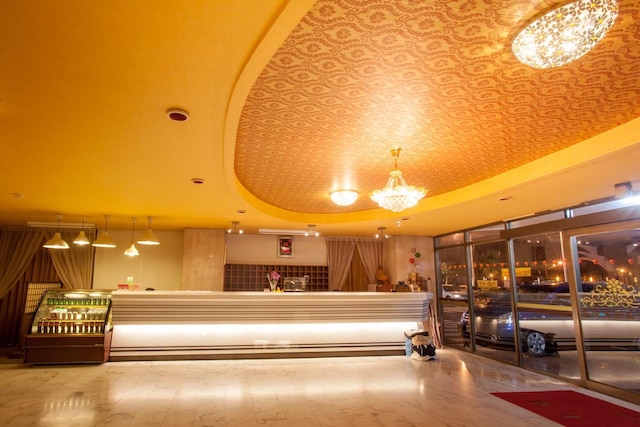 ジーン ローン ハイアット ホテル (金龍海悦大飯店)