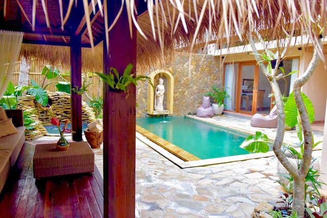 アトマン ヴィラズ