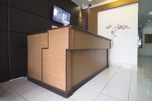 レッドドーアズ プラス アット ワストゥ ケンカナ