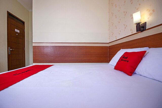 レッドドーアズ プラス アット ワストゥ ケンカナ