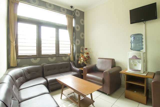 レッドドーアズ プラス アット ワストゥ ケンカナ