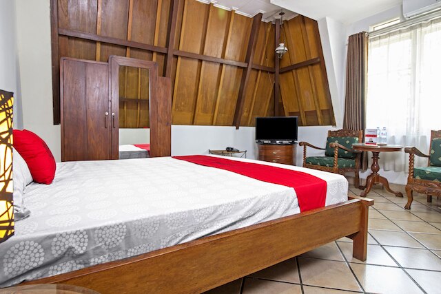 レッドドアーズ プラス ニア パラヒャンガン ユニバーシティ