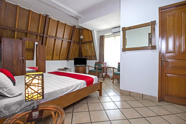 レッドドアーズ プラス ニア パラヒャンガン ユニバーシティ