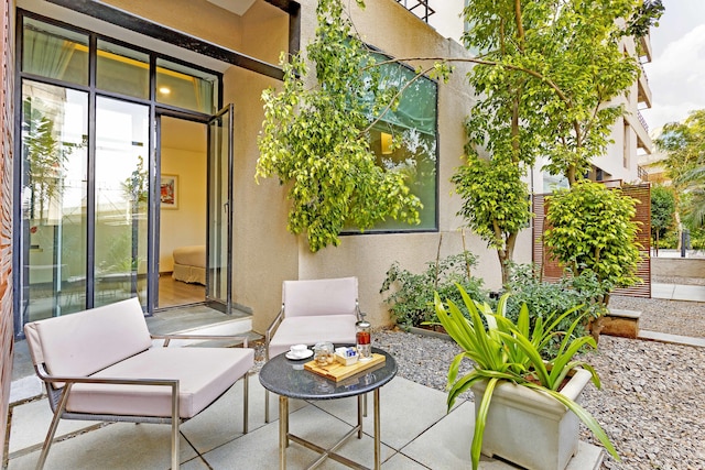 サロバー ポルティコ オウター リング ロード バンガロール