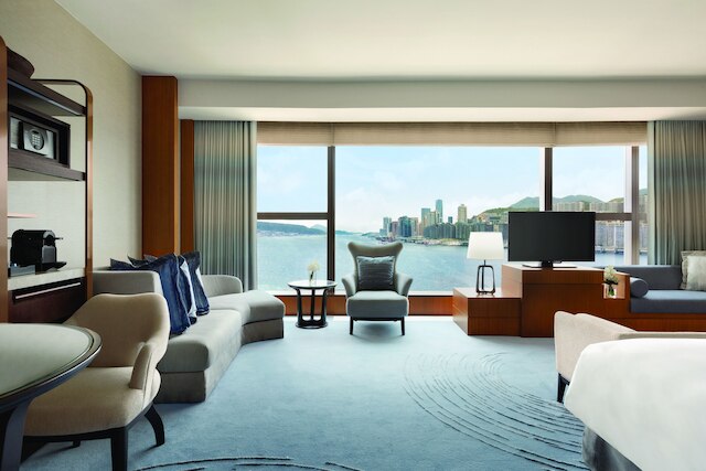 ケリー ホテル香港 バイ シャングリラ (香港嘉里大酒店)