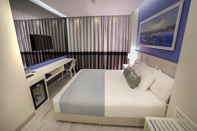 ラヴヴダ ホテル バクルキョイ