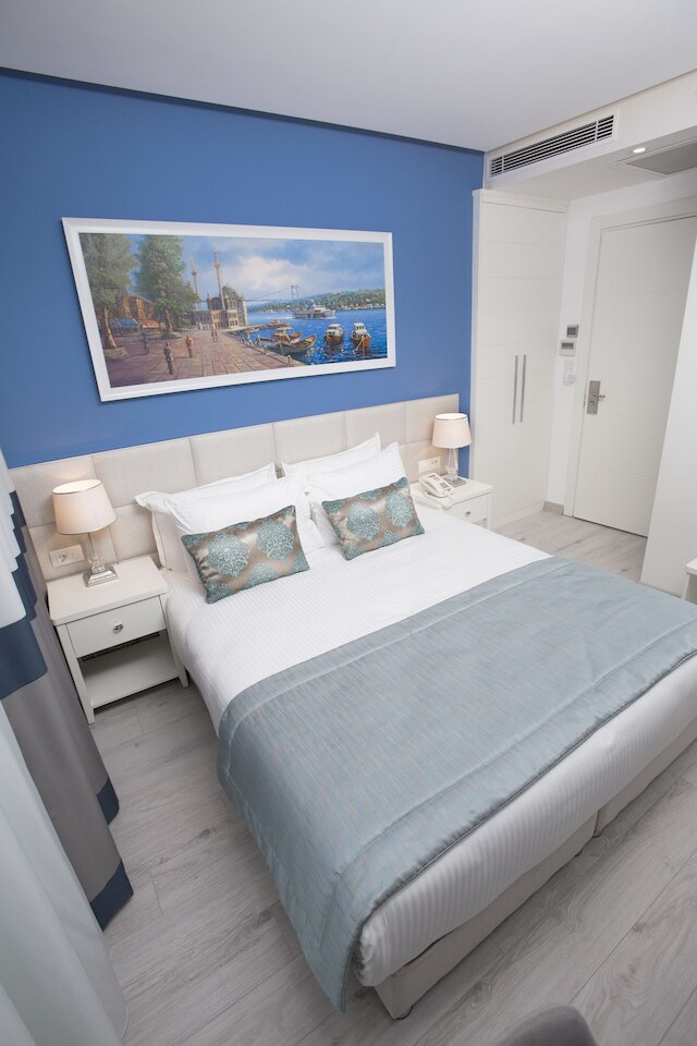 ラヴヴダ ホテル バクルキョイ