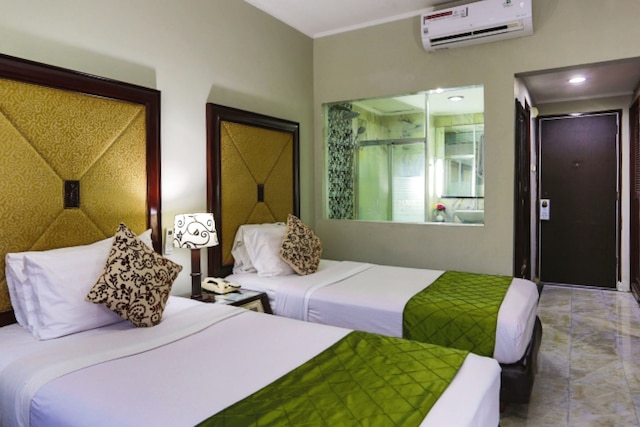 ジョンズ パルディディ インターナショナル ホテル