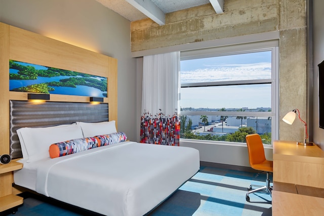 アロフト マイアミ エアポート