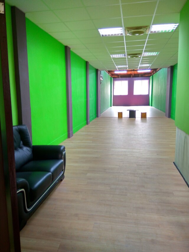 DF パーク スペース ホステル (博愛泊旅讀心境)