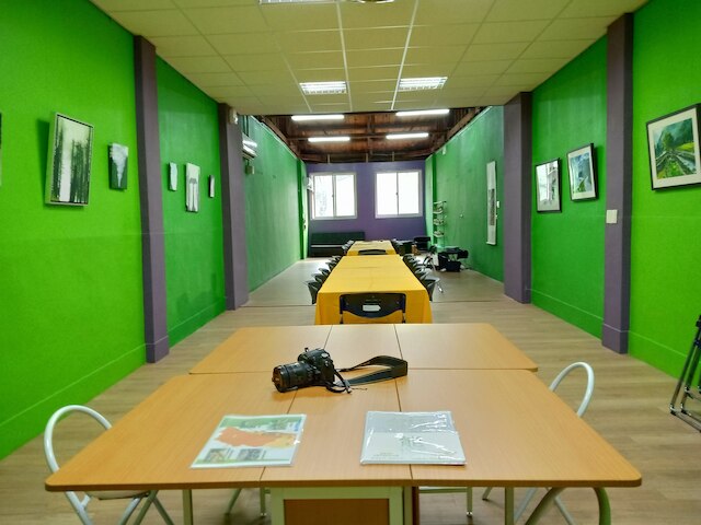 DF パーク スペース ホステル (博愛泊旅讀心境)