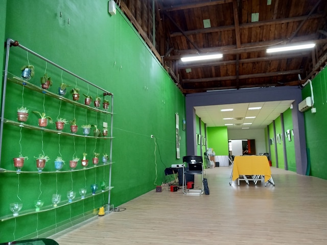 DF パーク スペース ホステル (博愛泊旅讀心境)