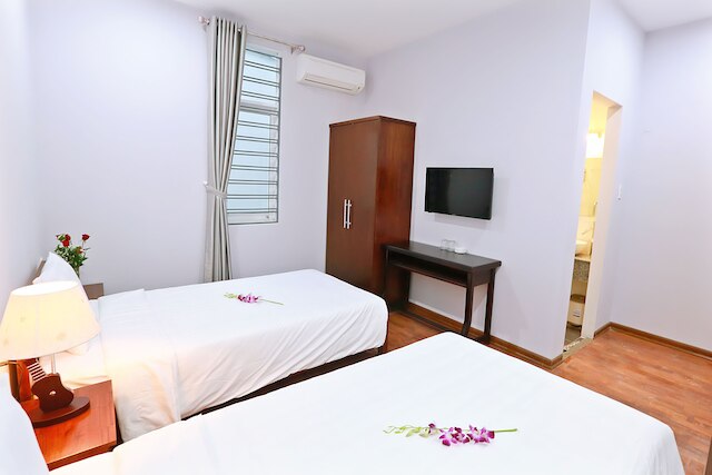 ゴールド ハウス ホテル