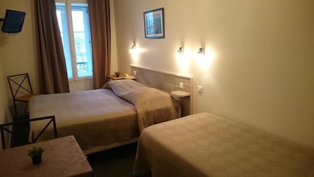 ホテル デ ローシャン