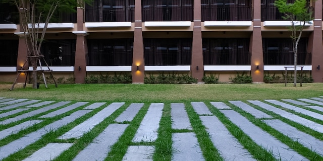 サマー ツリー ホテル