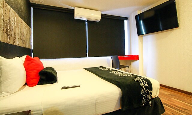 ホテル ブラック