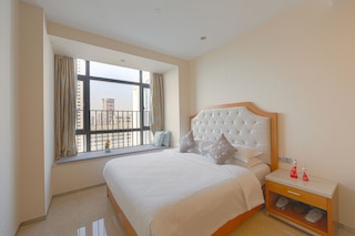 ロイヤル リバー アパートメント (广州御江苑国际公寓)