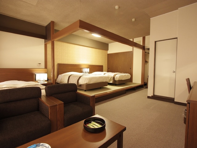 三朝ロイヤルホテル