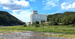 三朝ロイヤルホテル