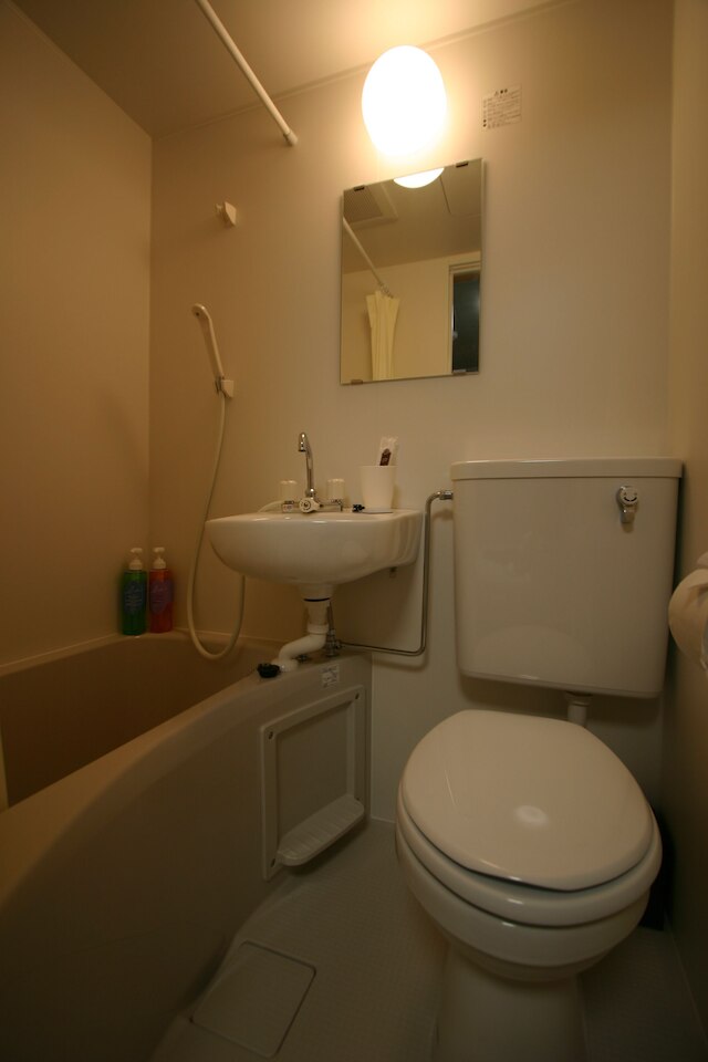 ウィークリー翔ホテルなんば