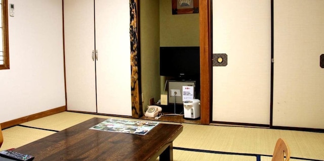 水明館 佳留萱山荘