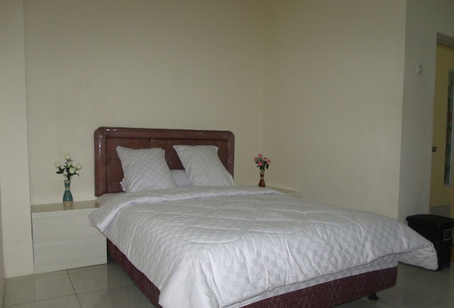 グリヤ ランブータン バラット