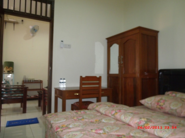 グリヤ ランブータン バラット