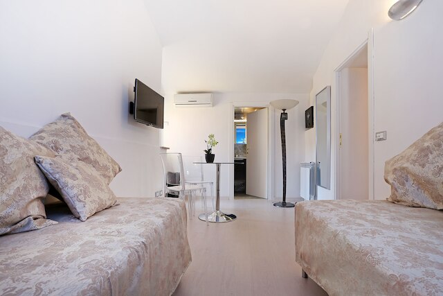 マイローマ ナヴォーナ