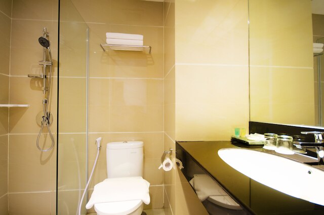 アヨラ ファースト ポイント ホテル ペカンバル