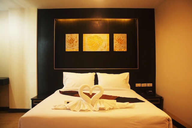 メトロ ホテル & スパ