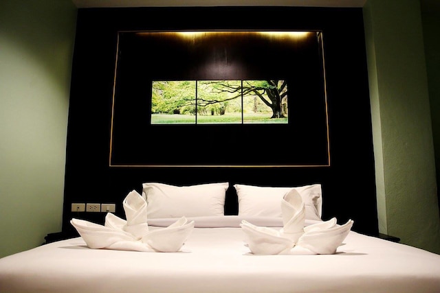 メトロ ホテル & スパ