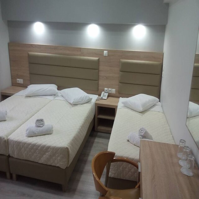 エリコン ホテル