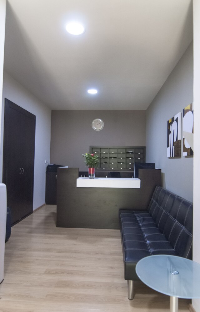 エリコン ホテル