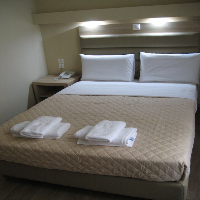 エリコン ホテル