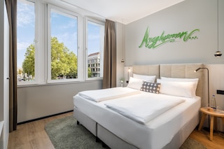 KOOS ホテル&アパートメンツ