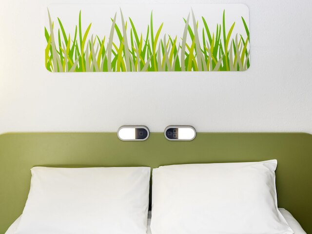 イビス バジェット ロリアン コダン